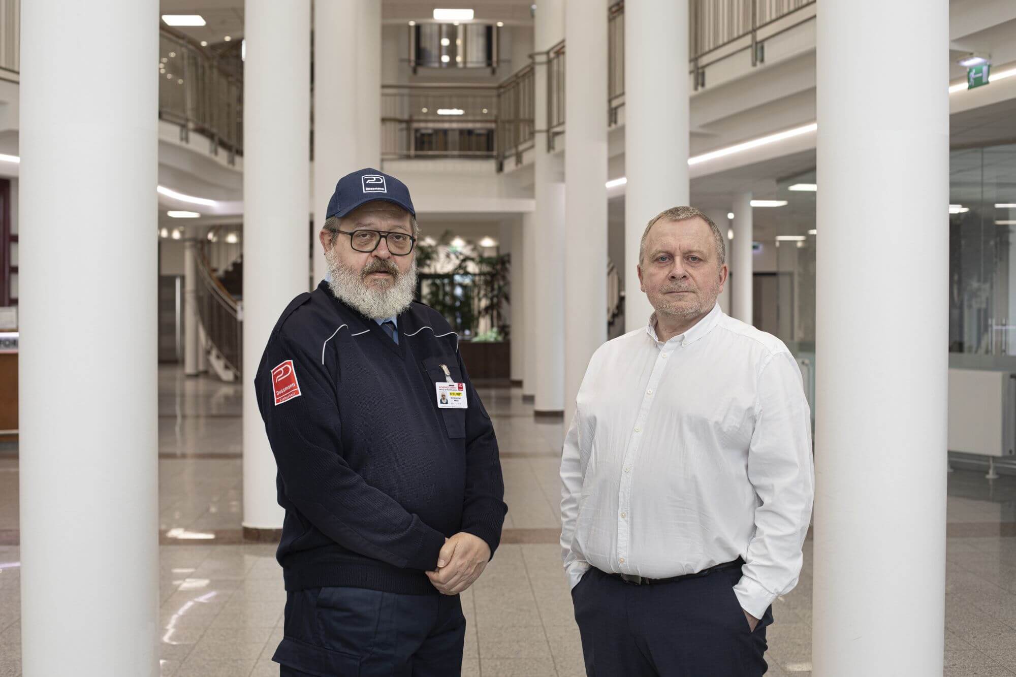 Gerhard Reim mit Joachim Bazso, Bereichsleiter Sicherheitsdienste bei P. Dussmann Service Österreich